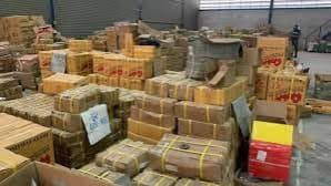 泰国警方查处一仓库，发现余万件质量不达标电器