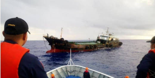 证实！7名中国“逃犯”假扮“渔民”开船偷渡至菲律宾！