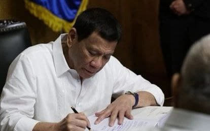 菲律宾总统杜特地周二签署第155号行政令，要求对更多药物和药品的价格进...