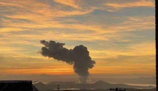 菲律宾火山地震研究所(Phivolcs)周六表示，塔尔火山(TaalV...