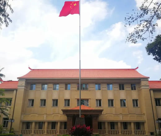 中国驻缅甸使馆解救多名被困妙瓦底中国公民
