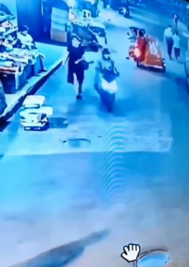 中国女子在中国城附近被飞车抢劫