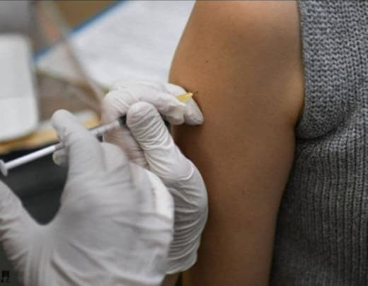 国家抗疫顾问贺博萨：强制疫苗接种不太可能立即实施