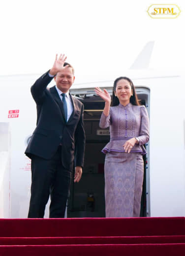 今天上午，柬埔寨总理洪马内结束对北京的访问，前往广西南宁参加第20届中...
