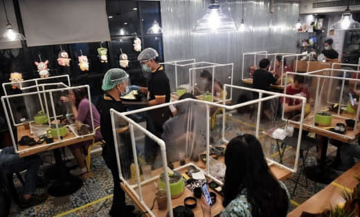 菲律宾贸工部长推动进一步开放餐厅堂食客容量