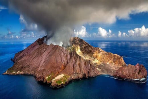 塔尔火山二氧化硫水平创新高恐再次发生喷发活动