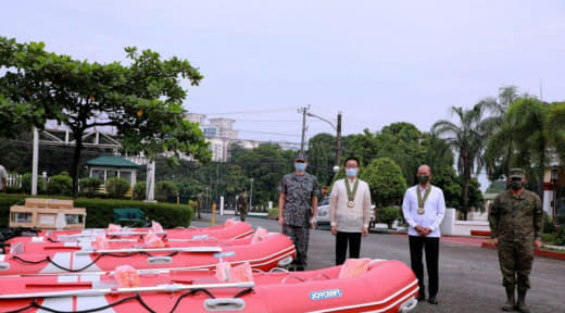 日本向菲军警捐赠价值8500万菲币救灾设备