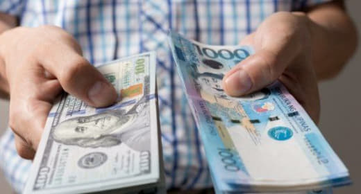 菲律宾经济学家：披索对美元恐一路贬值到1:68