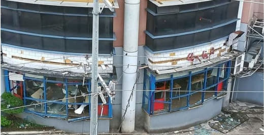 菲律宾一家快餐厅突发煤气爆炸所幸未造成人员伤亡