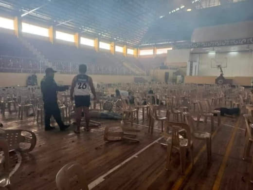 菲律宾南部大学体育馆发生爆炸至少10人死亡