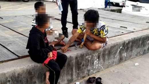 近日，一张两名未成年人在芭堤雅海滩吸食大麻的照片在网上疯传，泰国公共卫...