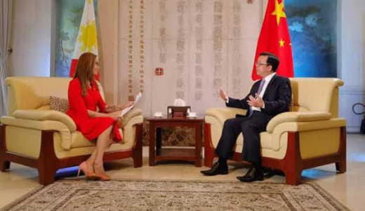 中国驻菲律宾大使黄溪连3月5日在马尼拉接受菲律宾SMNI电视台专访时说...