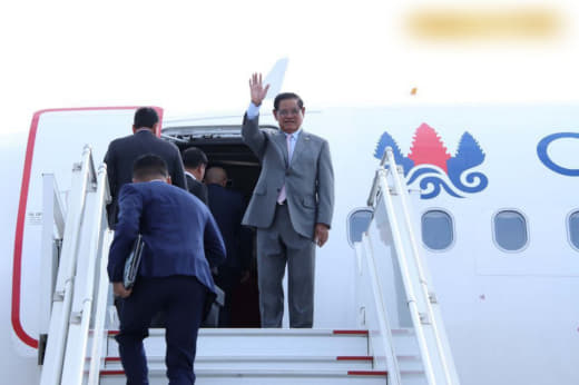 28日上午，柬埔寨副总理兼内政部部长苏庆启程赴华，将对中国进行为期3天...
