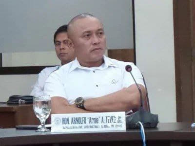 菲律宾司法部考虑将菲议员特维斯列入国际通缉名单