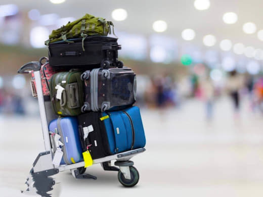 菲航旅客行李超重罚款值机人员给出私人账户：