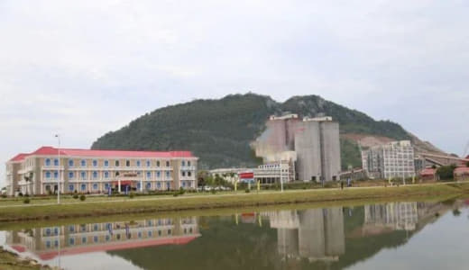 据柬媒消息，8月15日，马德望省海螺水泥厂代表黄兴速帕透露，该厂共有3...