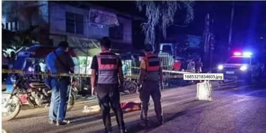 菲律宾巴科洛德市(Bacolod)警方表示，该地一男子在与一名女性搭讪...