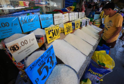 当地时间9月1日，由于菲律宾各地市场米价不统一且部分地区飞涨，总统小费...
