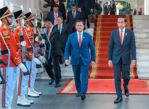 柬埔寨和印度尼西亚领导人承诺共同努力深化和扩大双方现有合作领域。