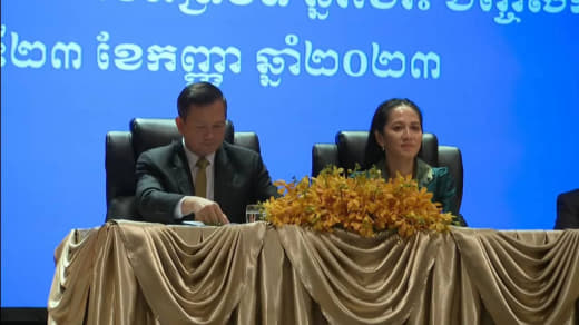 洪玛内总理在会见居住在美国和加拿的柬埔寨公民的活动上表示，其致力于为柬...