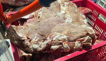 冻肉已过期2年还重新包装贩售！菲农业部查获3500万肉类