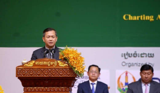 11月23日，洪玛耐首相表示，柬埔寨预计2023年将实现5.6%的经济...