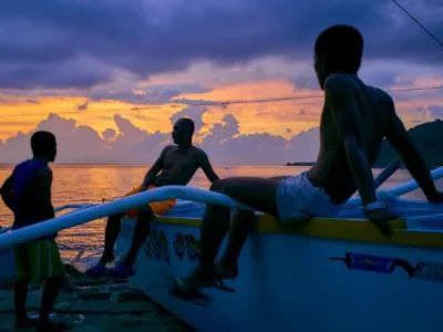 渔民组织菲律滨全国渔民力量(Pamalakaya)对日本宣布将福岛第一...