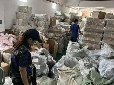 菲律宾海关局（BOC）查封布拉干三家据称藏有价值约5亿比索走私大米的仓...