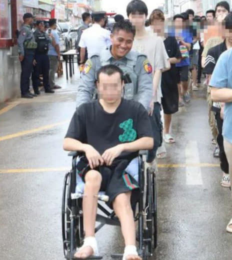 果敢自治区向中国警方移交377名非法入境滞留的中国籍人员